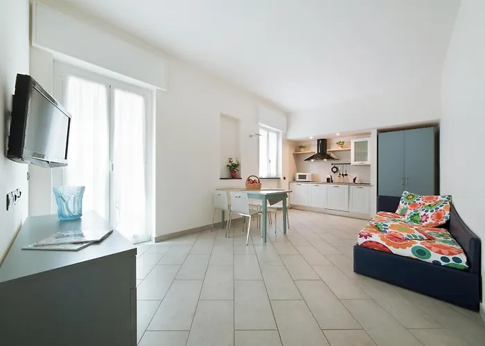 Free Parking Aparthotel Laigueglia