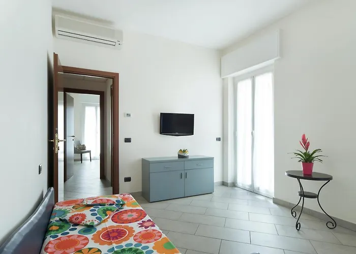 Free Parking Apartahotel Laigueglia